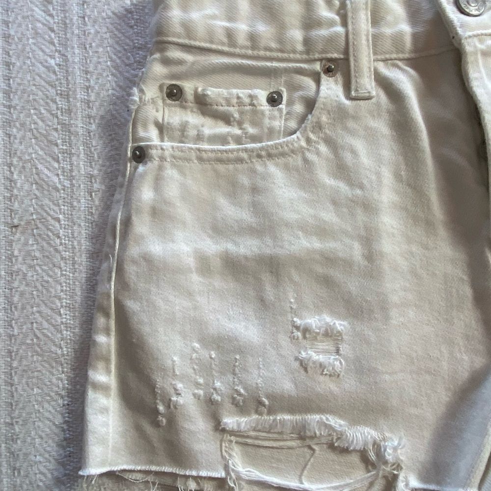 FREE PEOPLE WOMENS SIZE: 24 Sofia Shorts - Picture 3 of 10